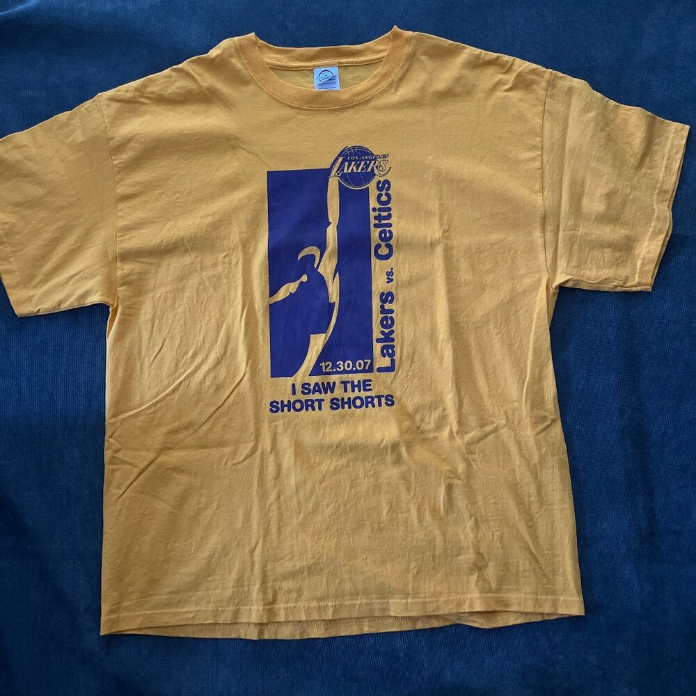 Lakers vs Celtics 12.30.07 I Saw The Short Shorts T (XL)